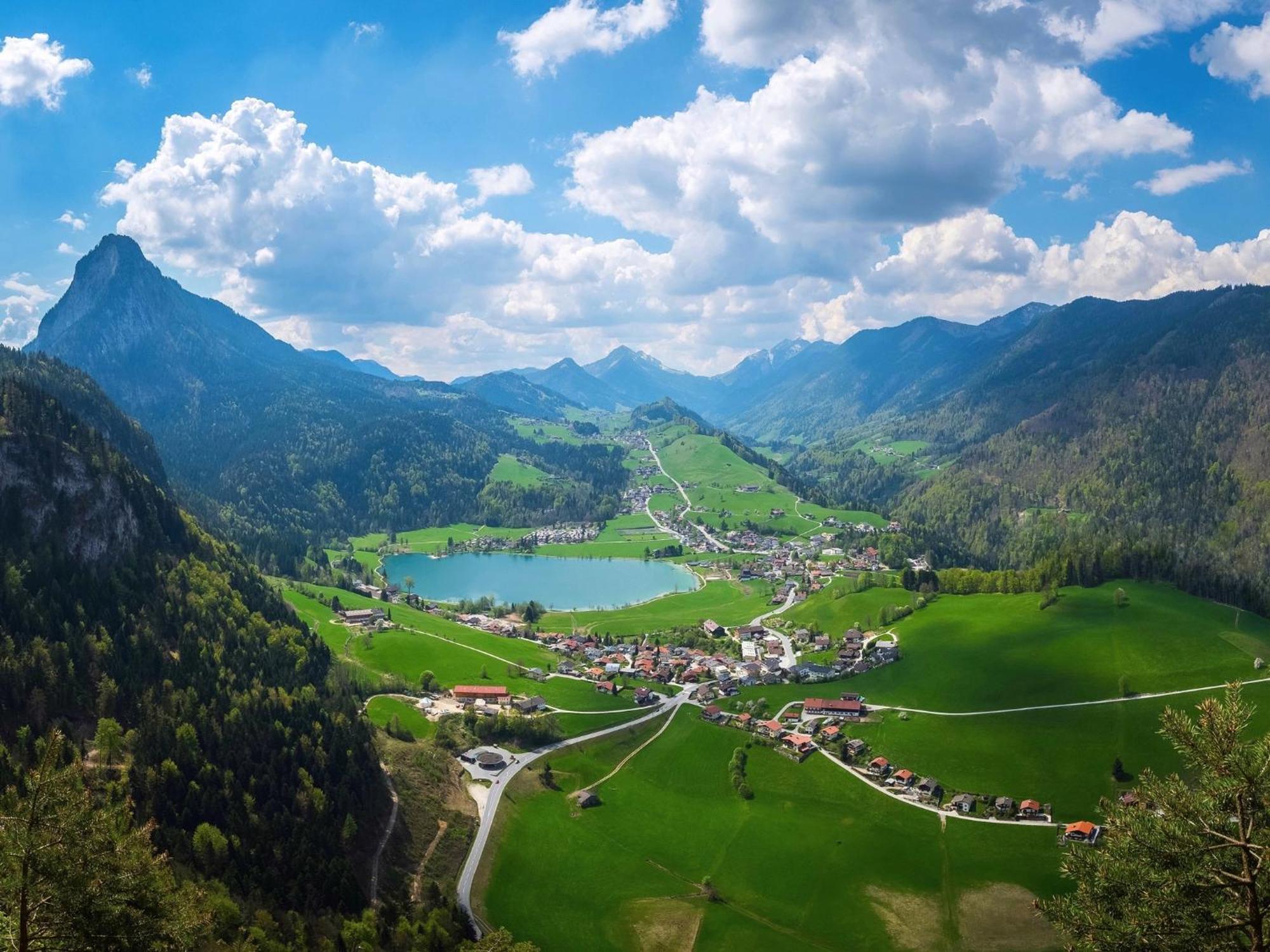 Alpenlodge, Ferienwohnung 16 Тирзее Екстериор снимка