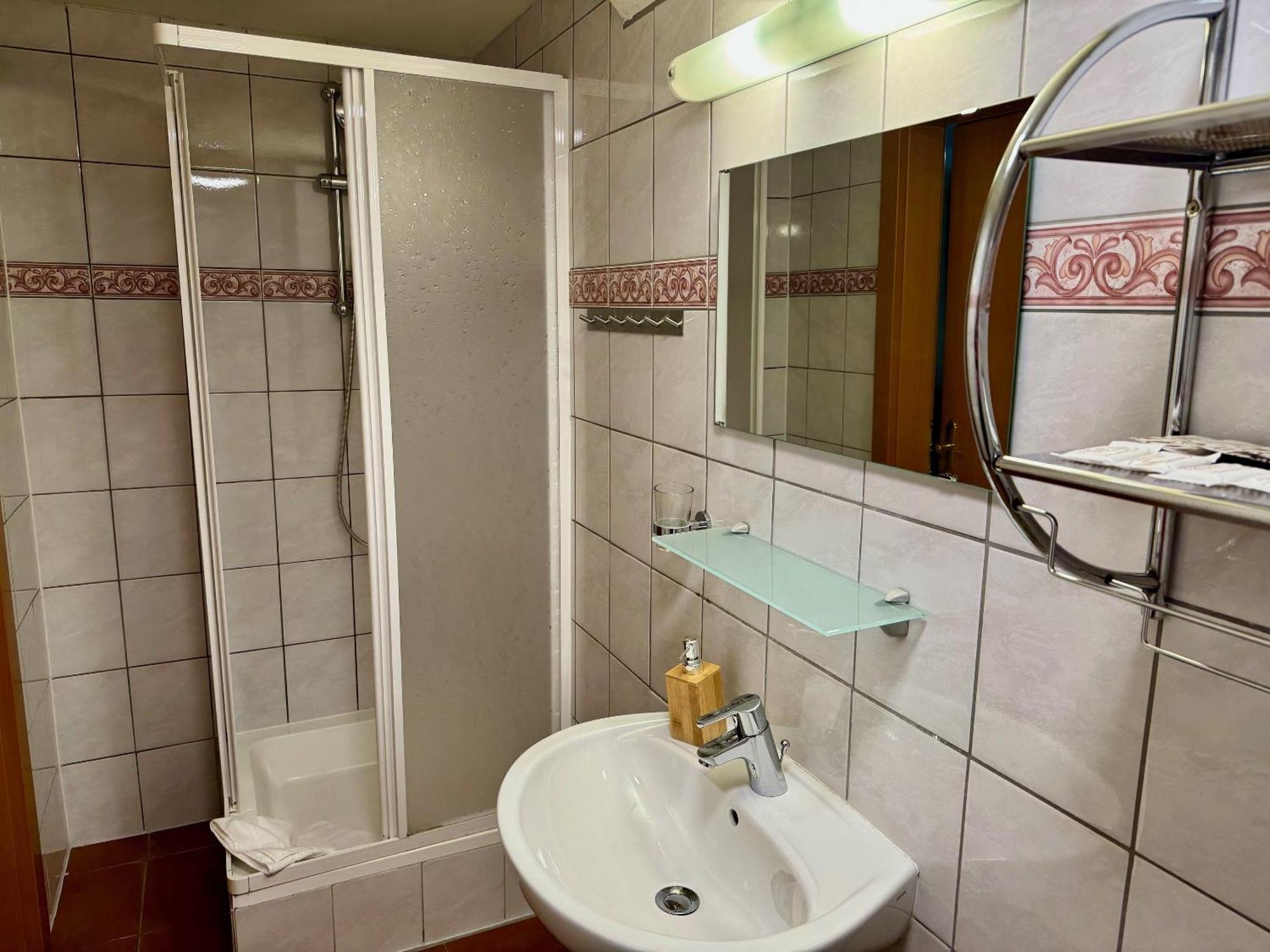 Alpenlodge, Ferienwohnung 16 Тирзее Екстериор снимка